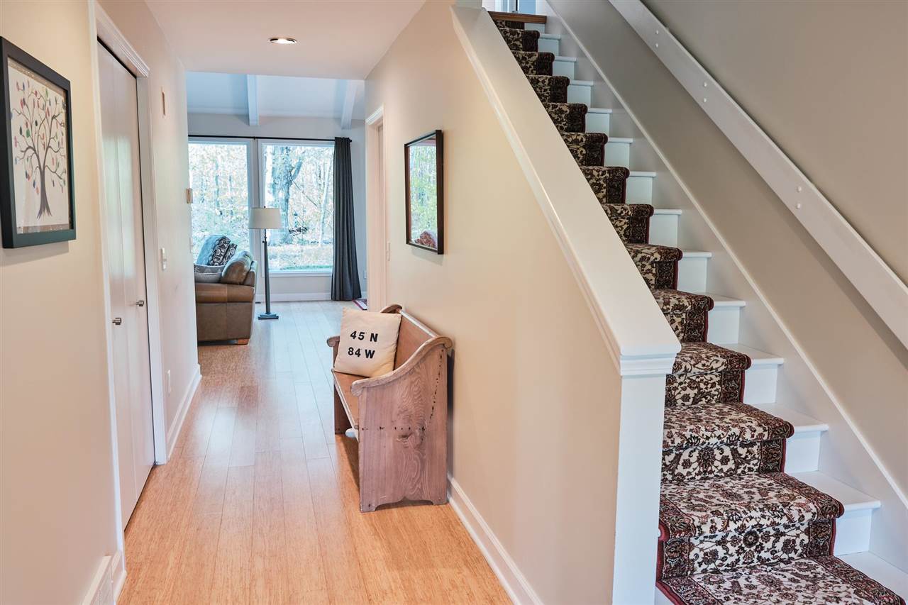 2430 Greenbriar