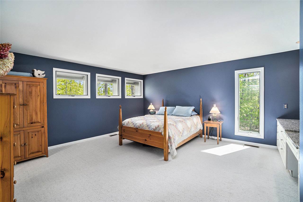 2430 Greenbriar