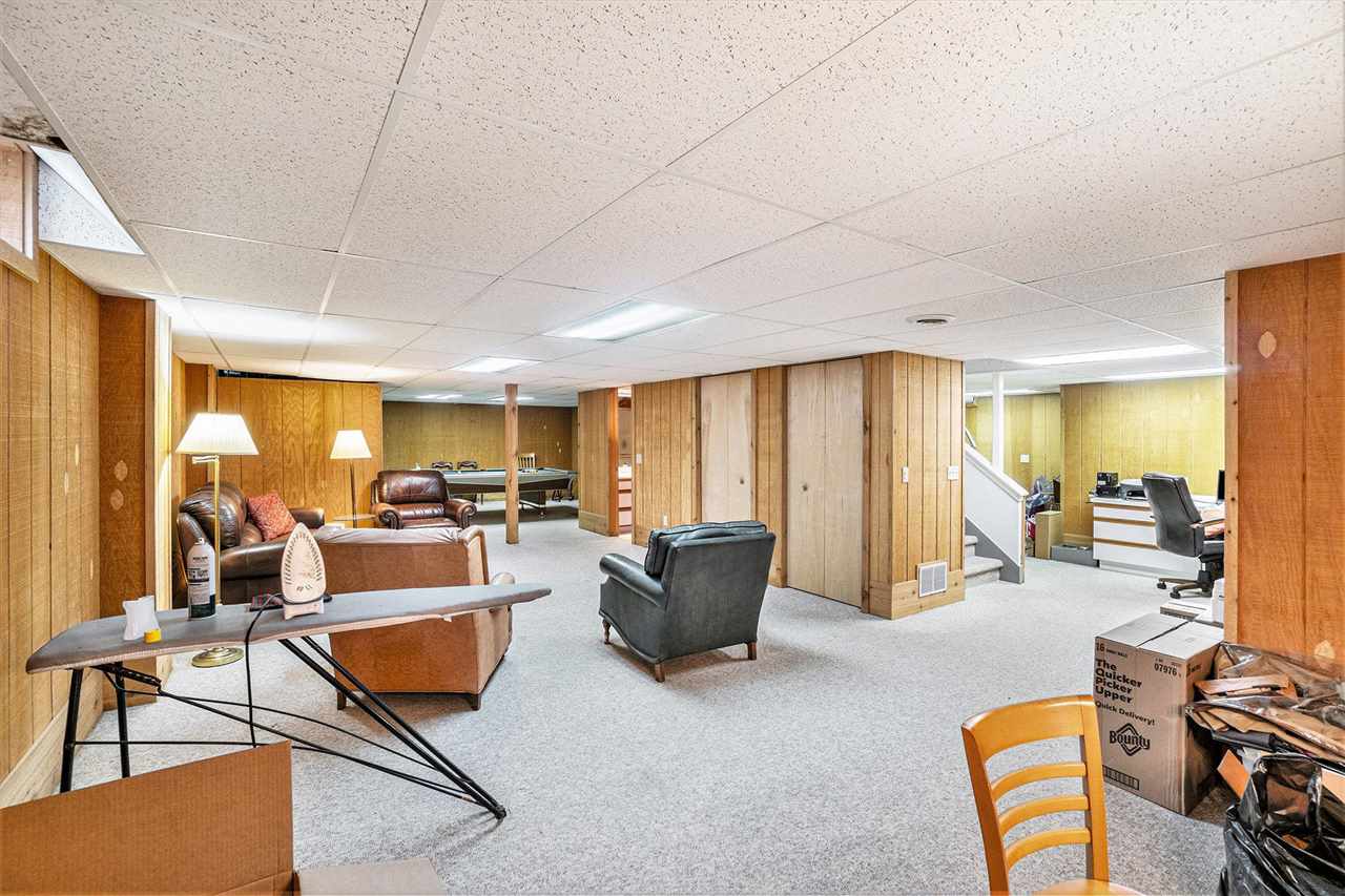 2430 Greenbriar