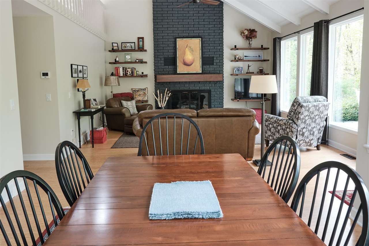 2430 Greenbriar