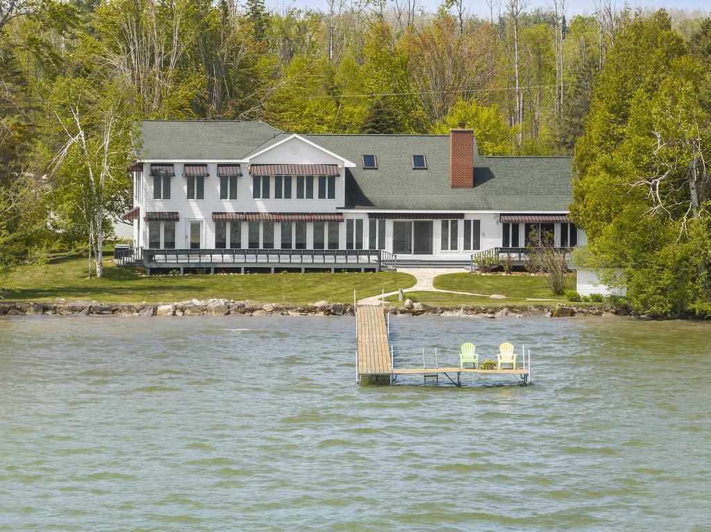3016 W Burt Lake Road, Brutus, MI 49716