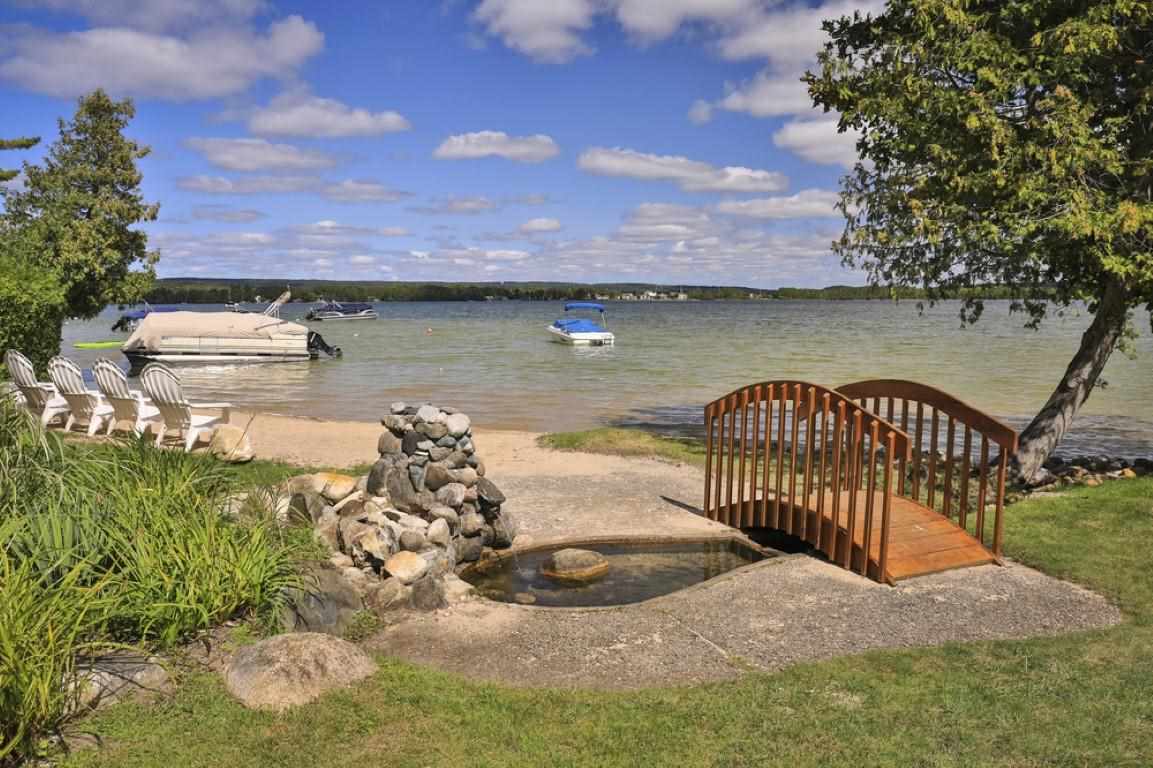 3400 Lakeside South #19 19