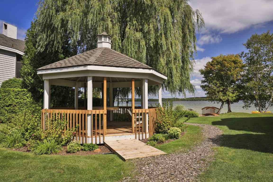 3400 Lakeside South #19 19