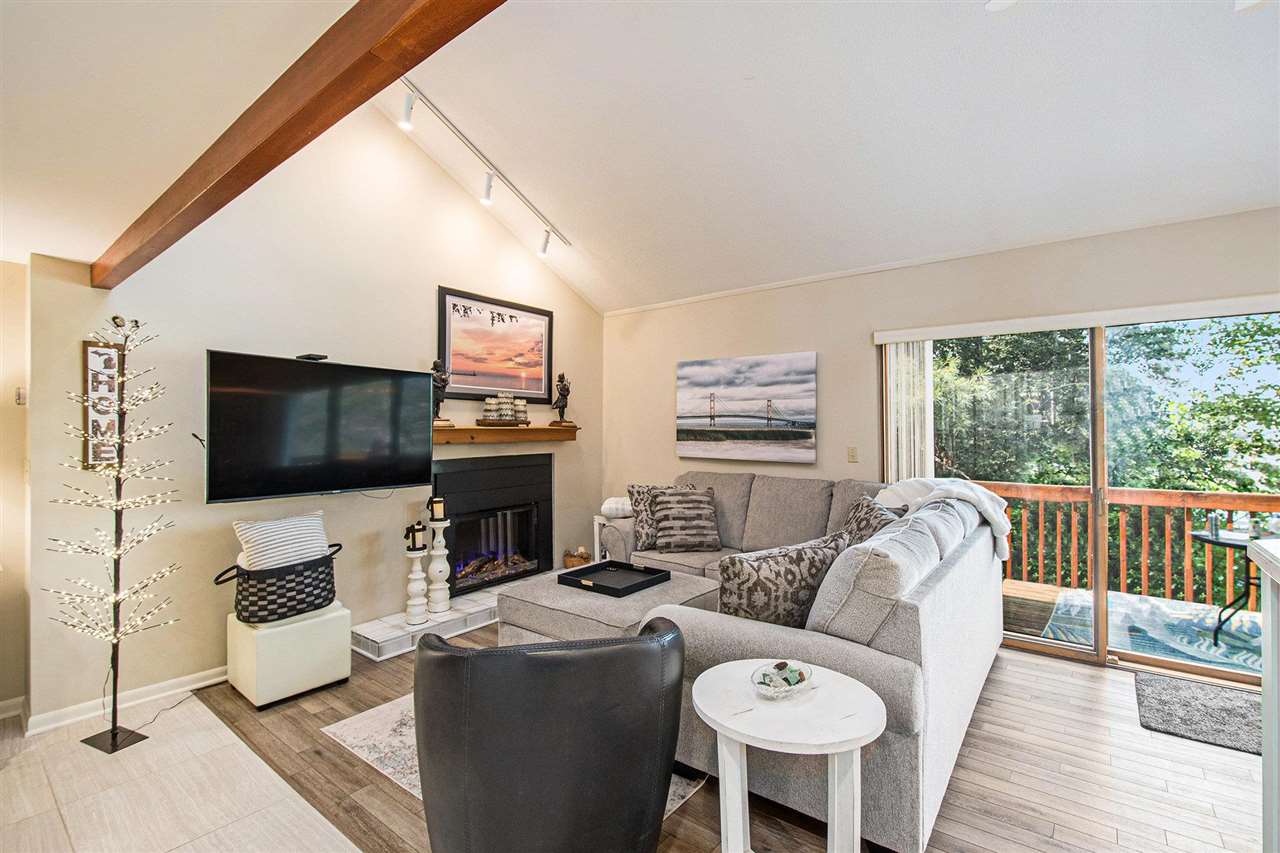 3400 Lakeside South #19 19