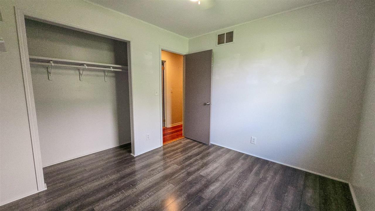 3652 Country Club Road