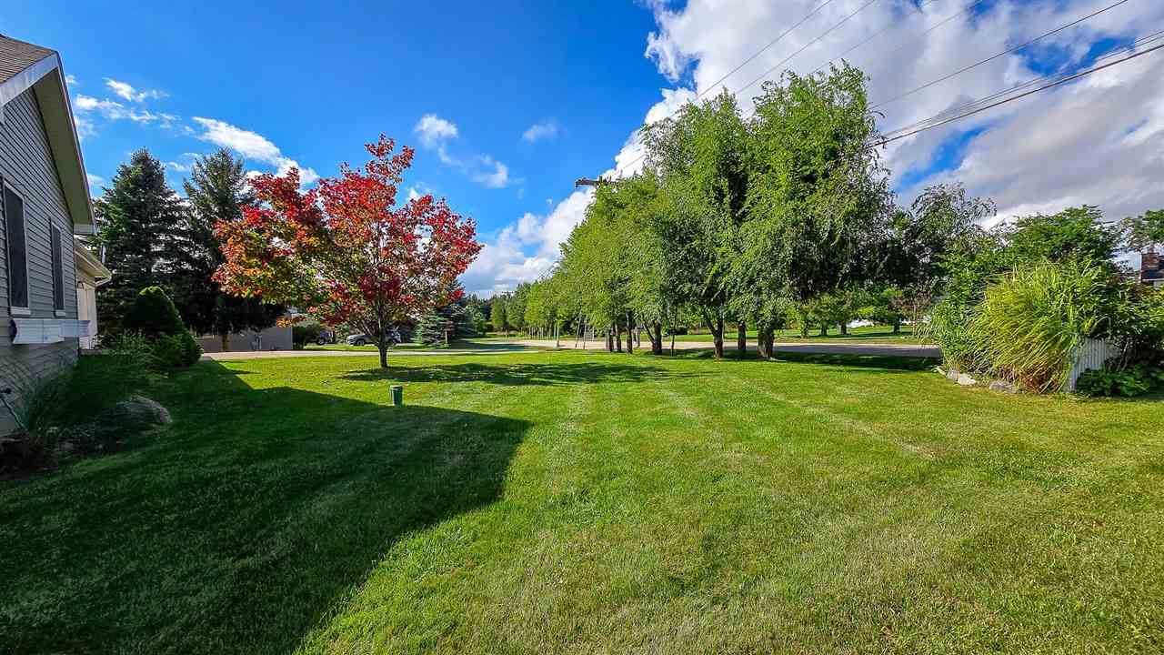 3652 Country Club Road