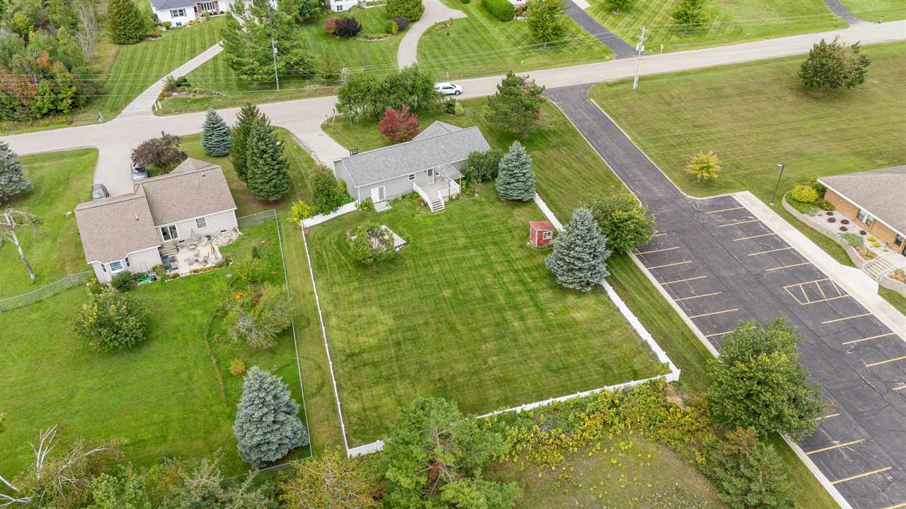 3652 Country Club Road