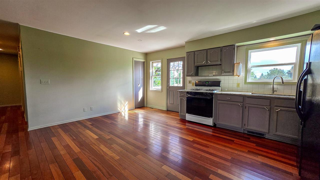 3652 Country Club Road