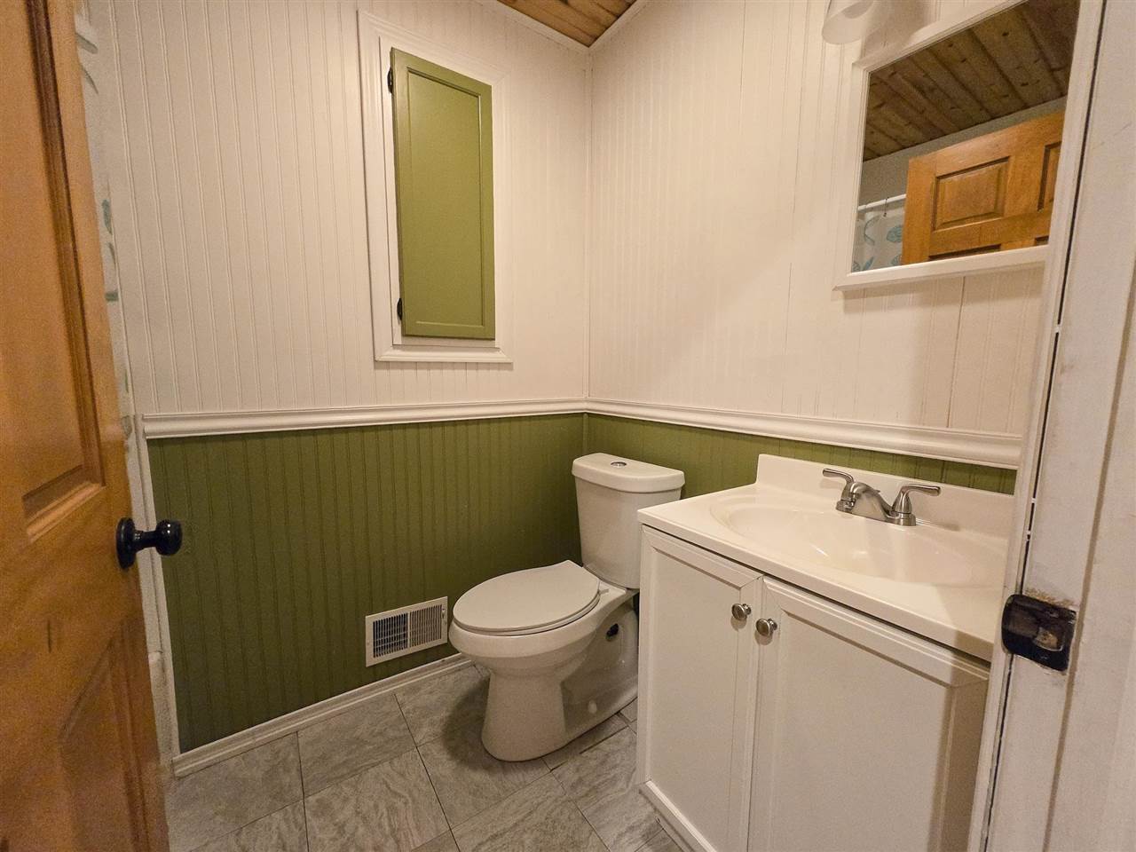 7840 Douglas Lake Road