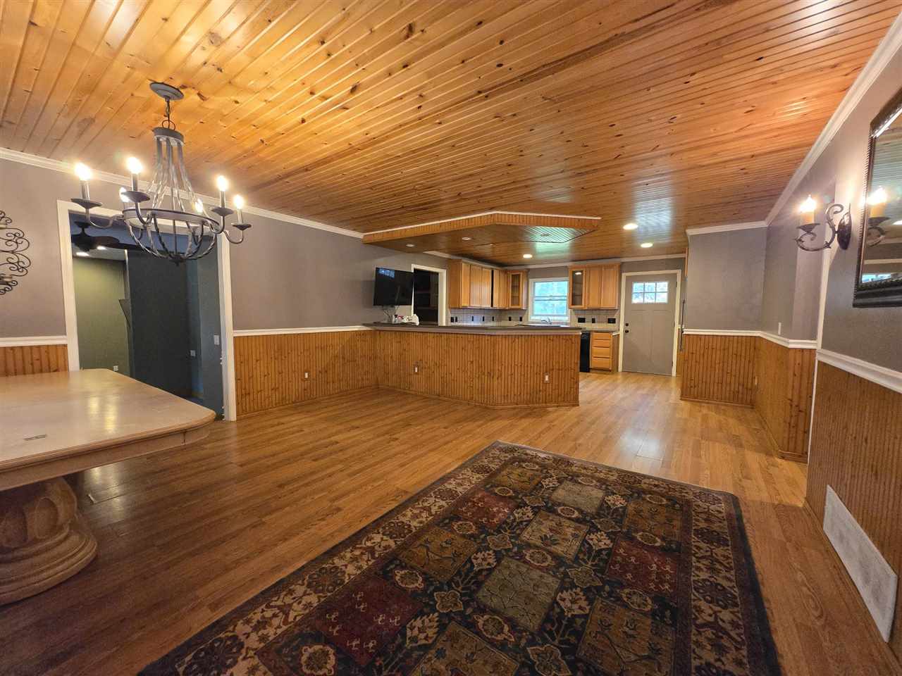 7840 Douglas Lake Road