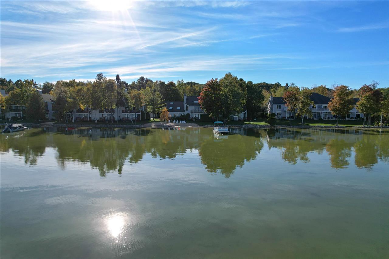 3440 N Lakeside Drive 68