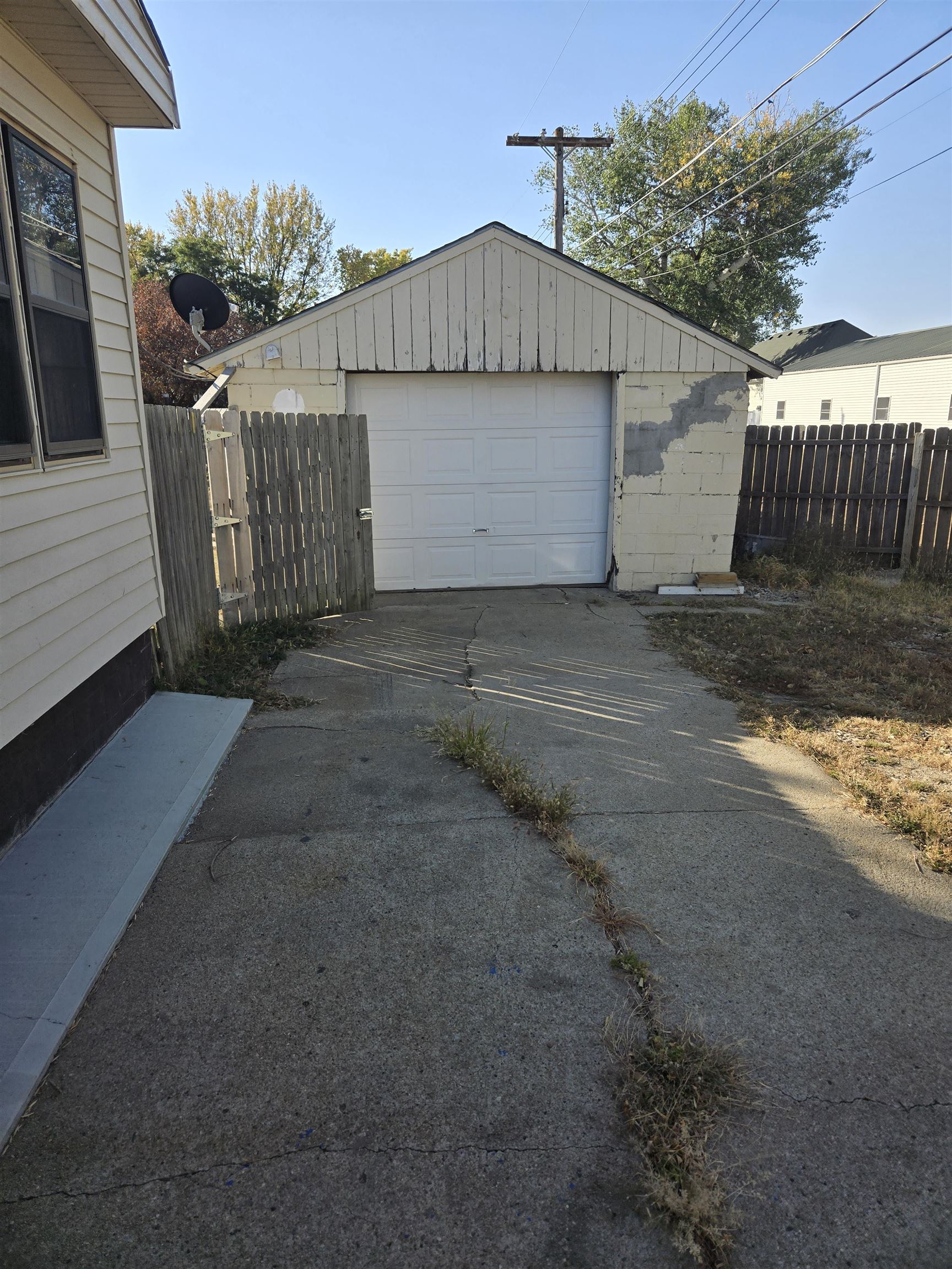 Listing Premier Team Real Estate