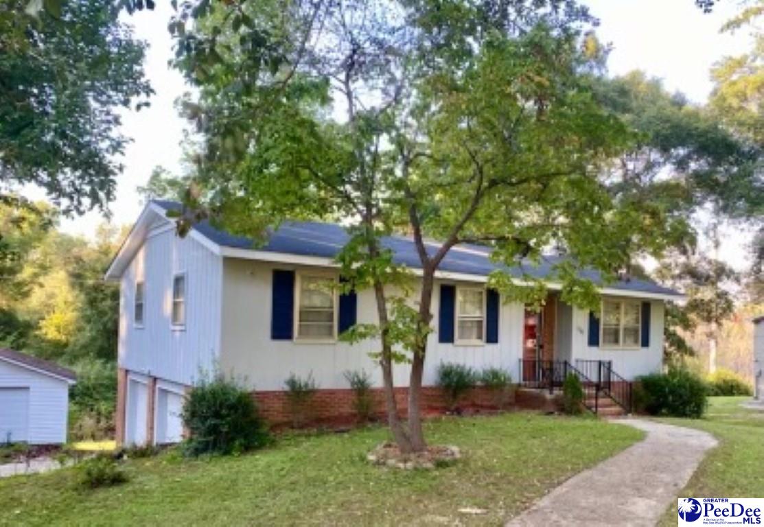 106 Elizabeth Dr