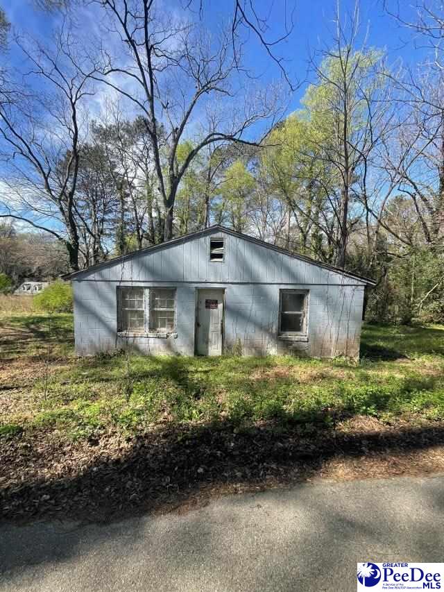 115 Red Oak St