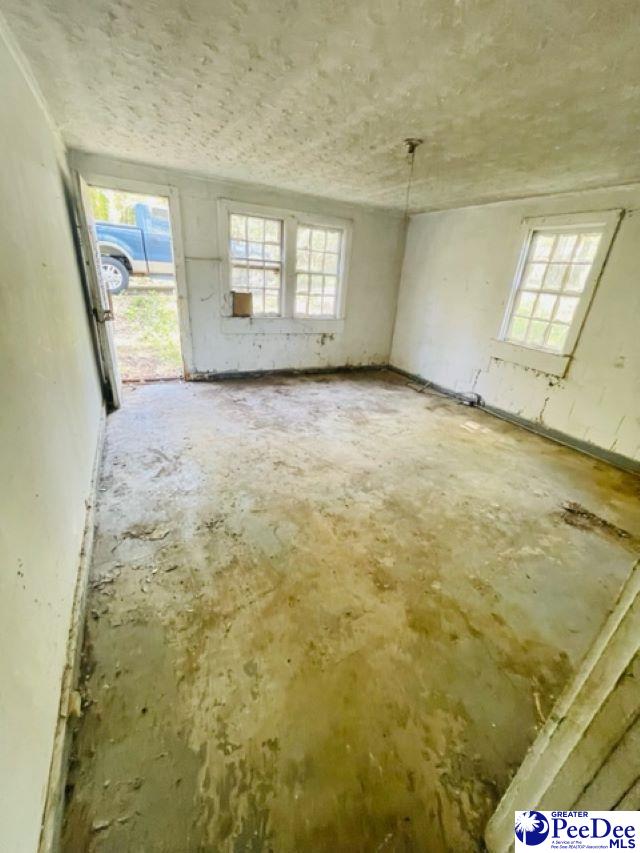 115 Red Oak St