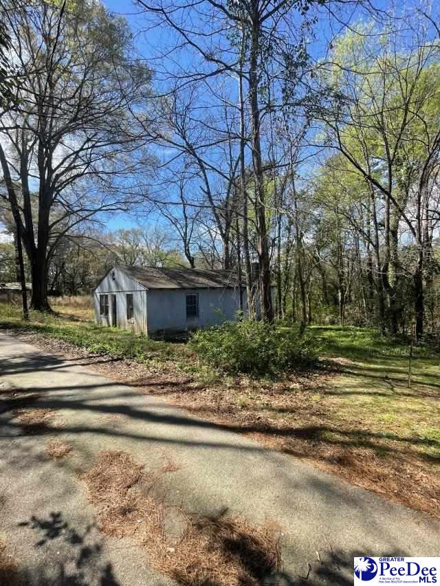 115 Red Oak St