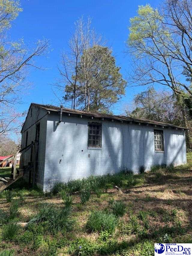 115 Red Oak St