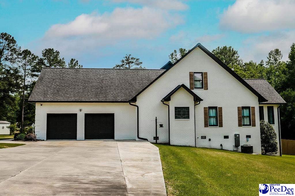 203 Fairway Rd