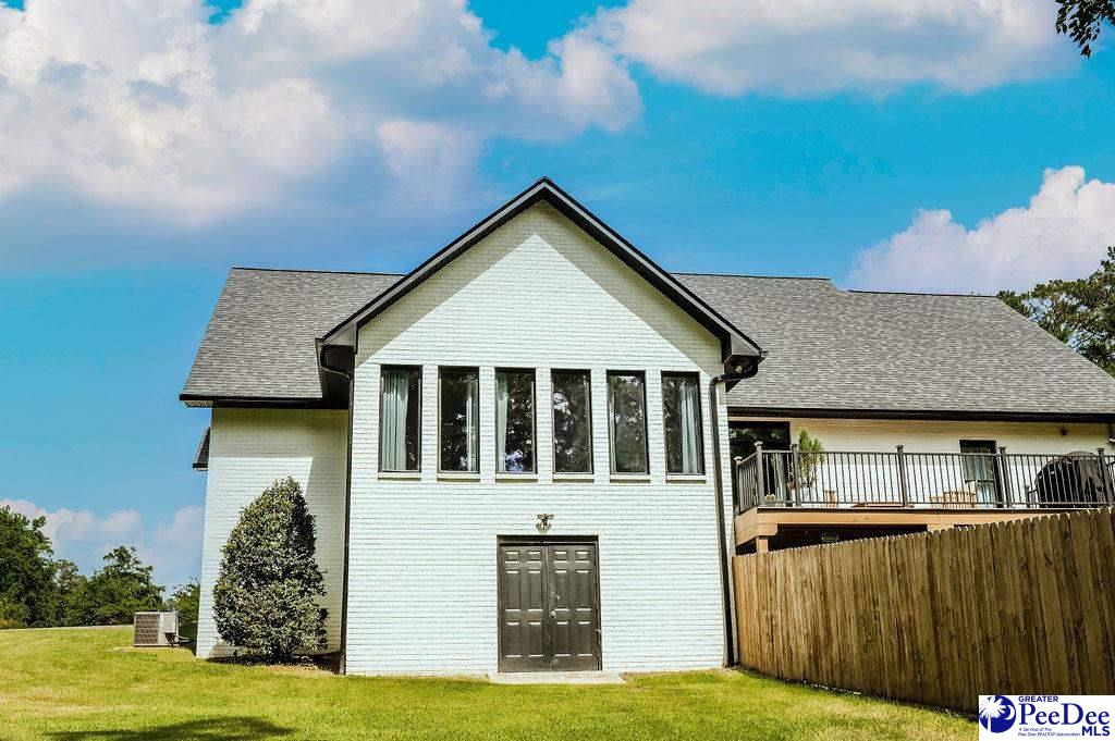 203 Fairway Rd