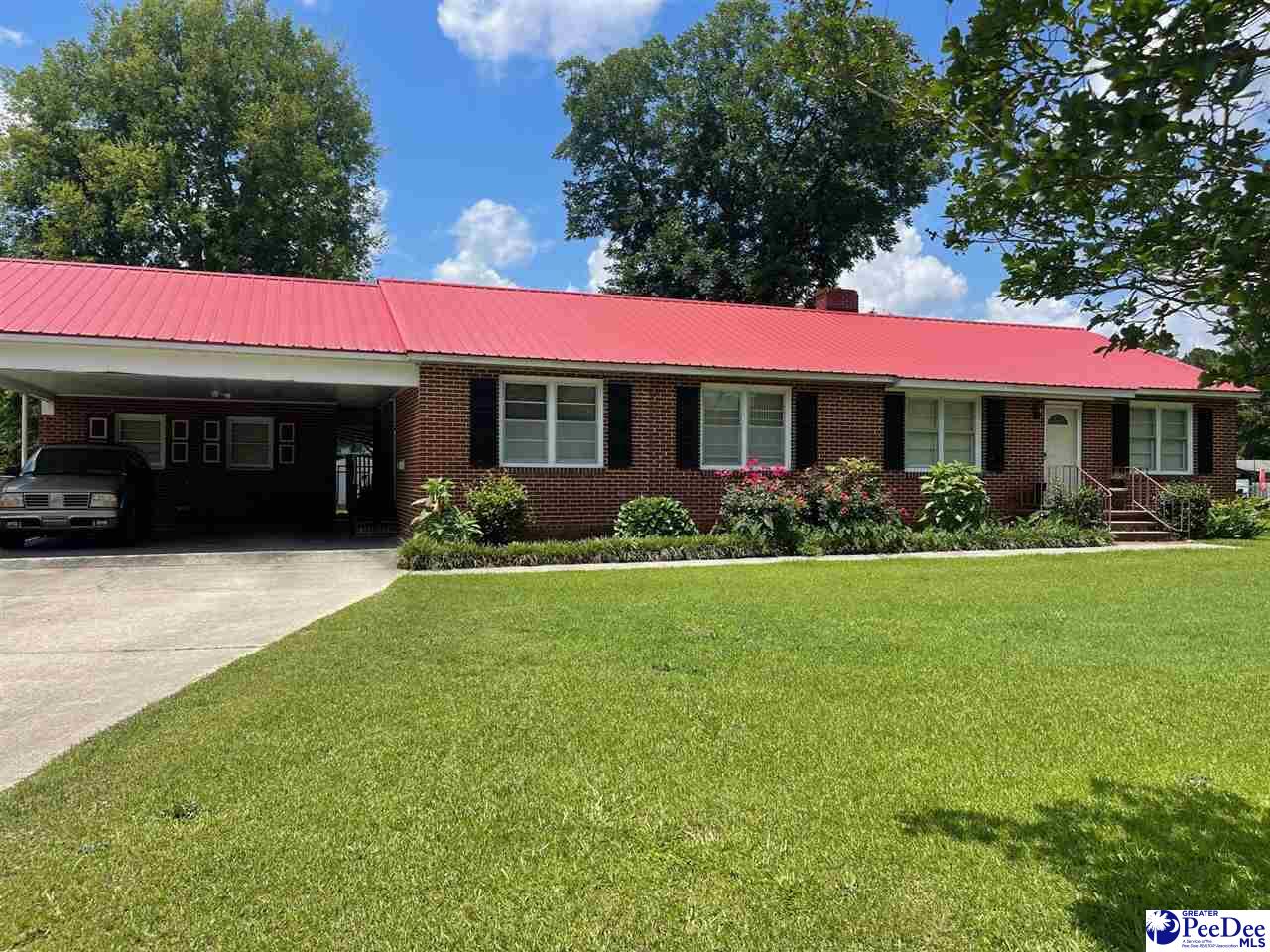 209 Willow Rd