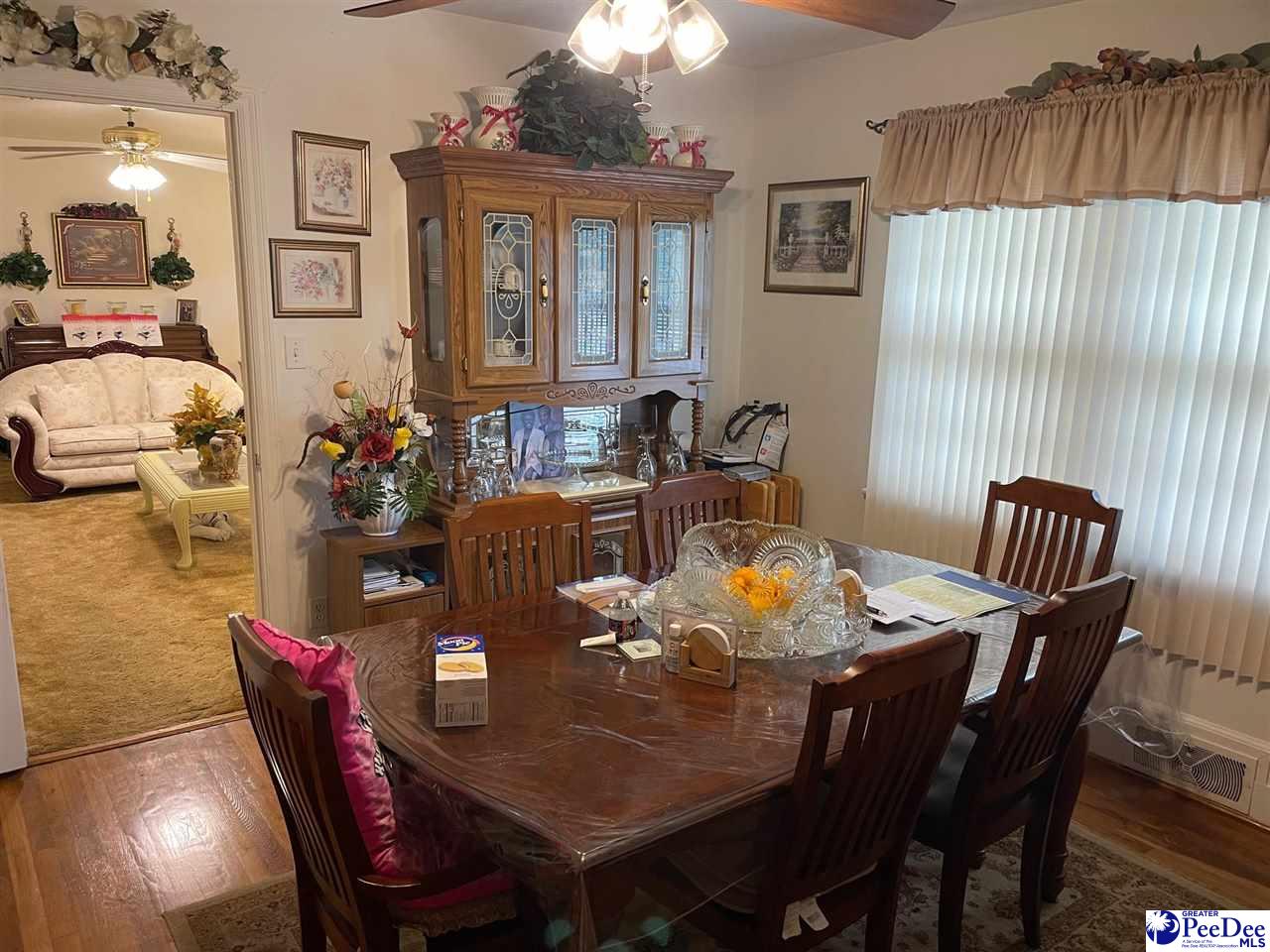 209 Willow Rd