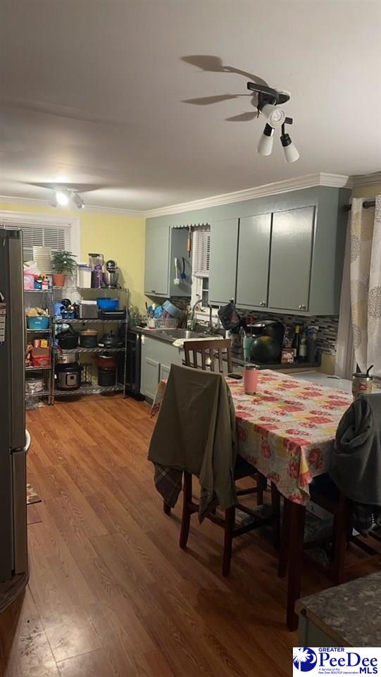 2516 Hickory Grove Rd.