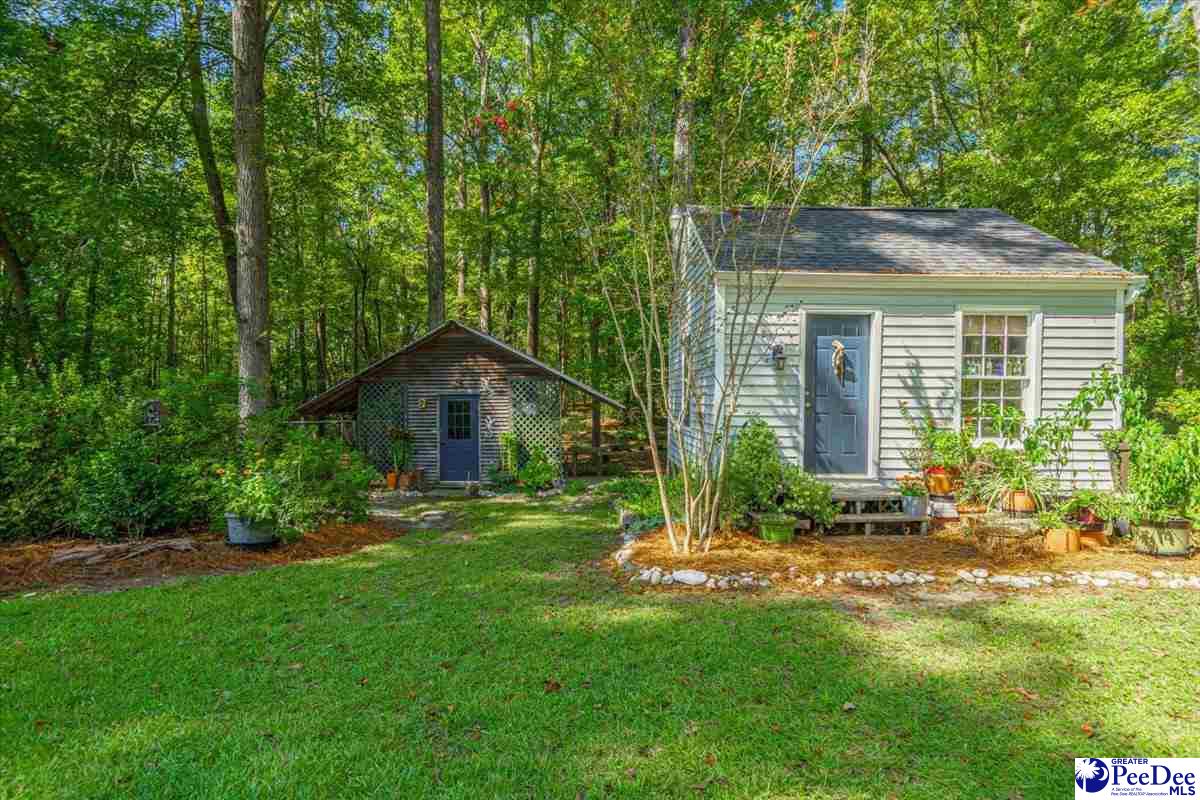 44 Coach Rd