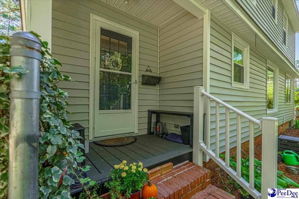44 Coach Rd