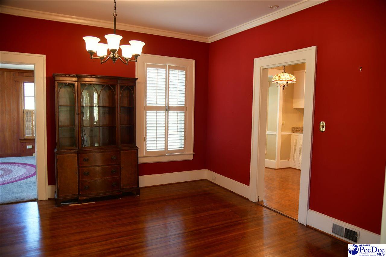 505 W Main St