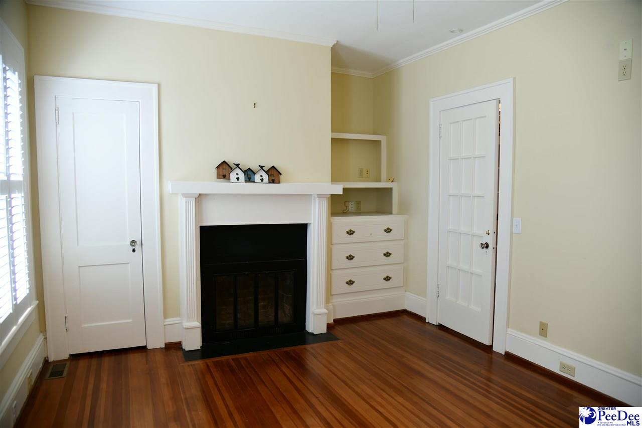 505 W Main St