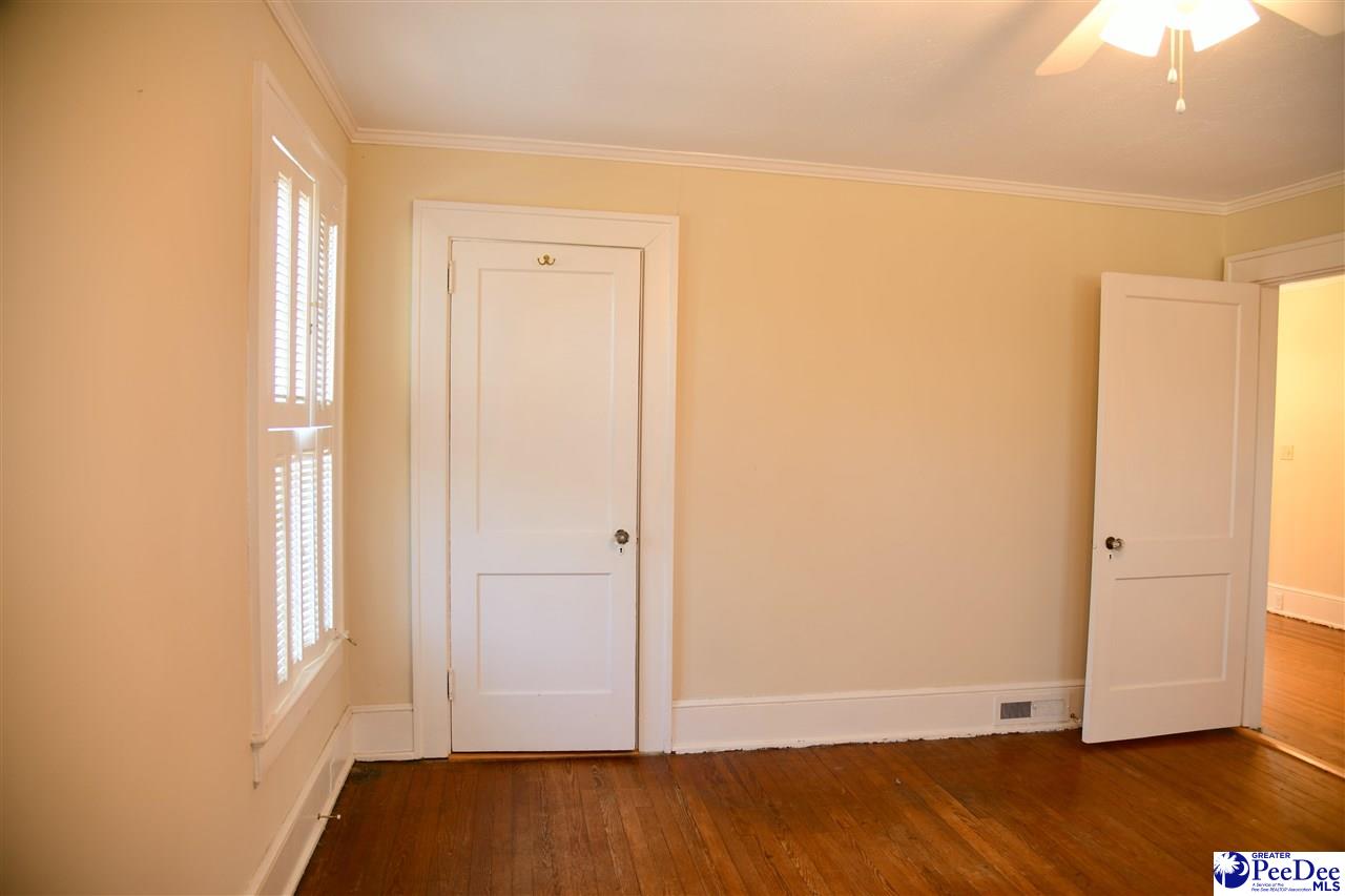 505 W Main St