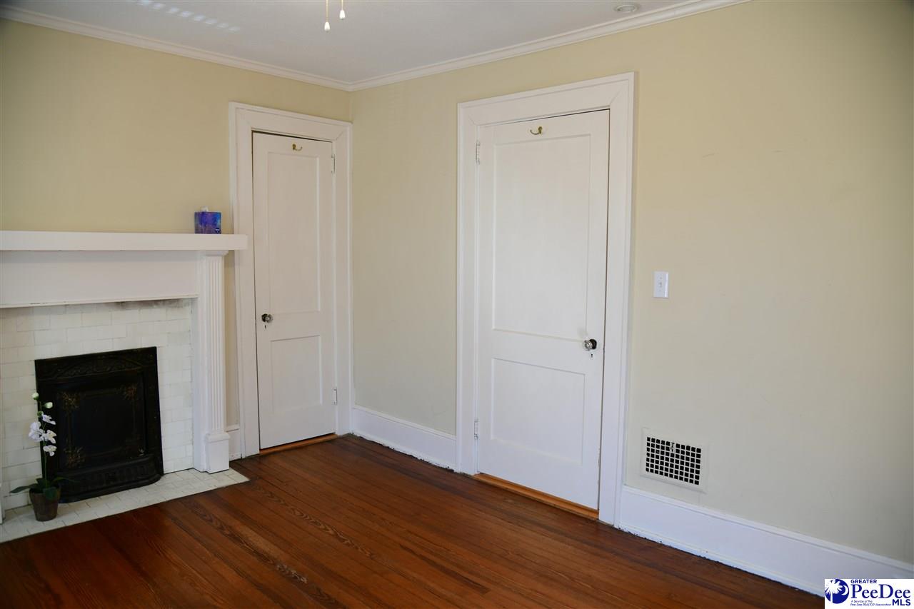 505 W Main St