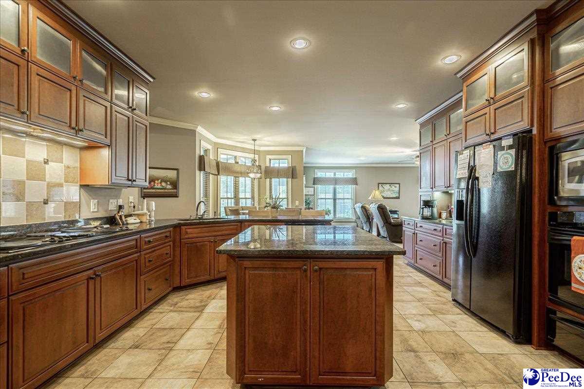 545 Country Club Road