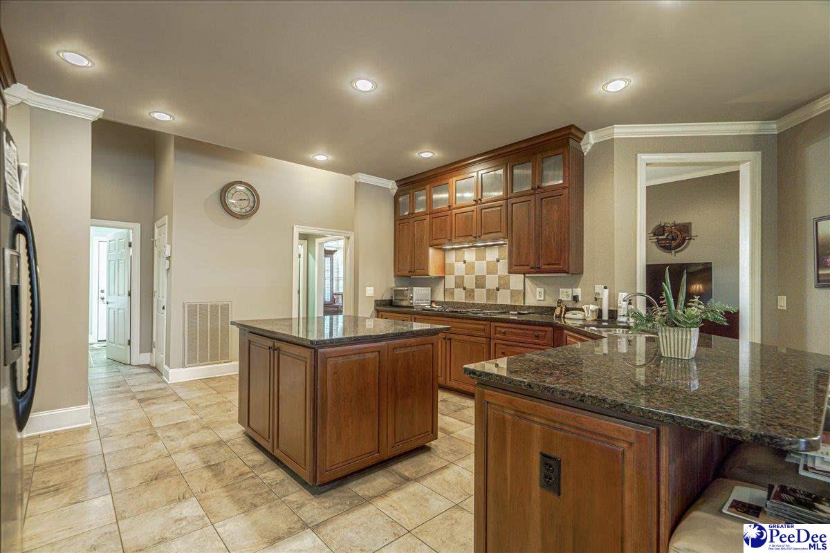 545 Country Club Road