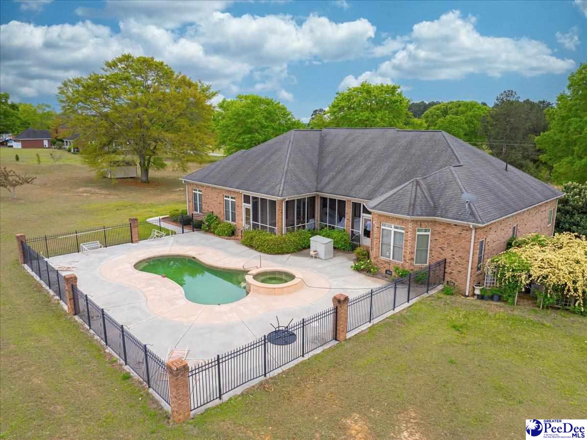 545 Country Club Road