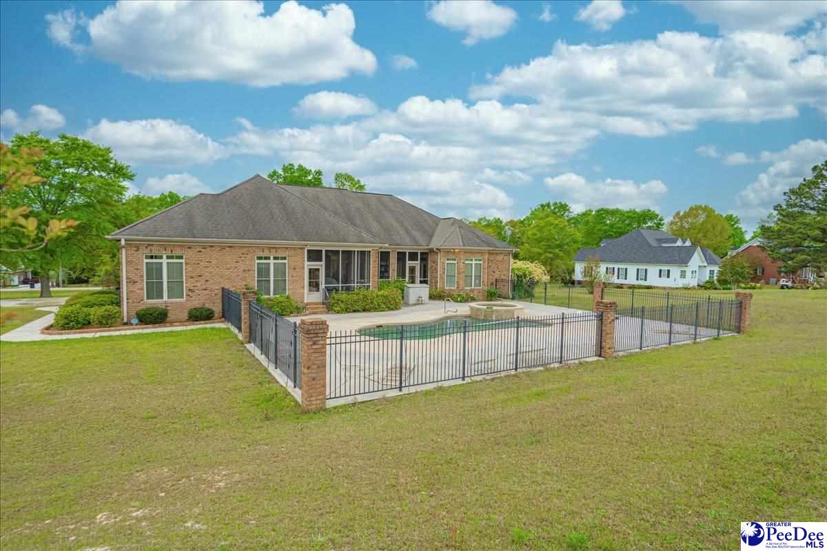 545 Country Club Road