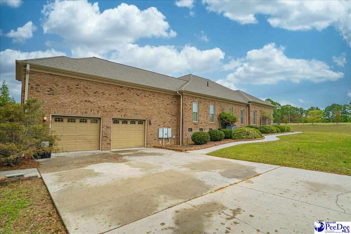 545 Country Club Road