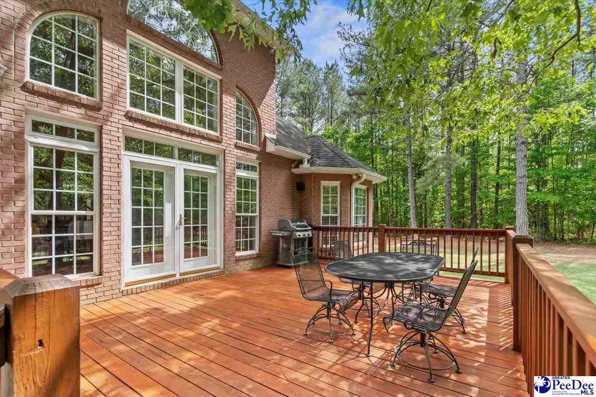 245 Hawthorne Lane