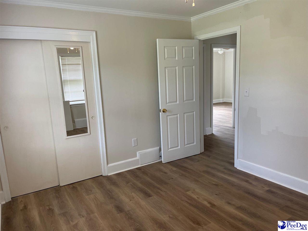 213 Willow Road