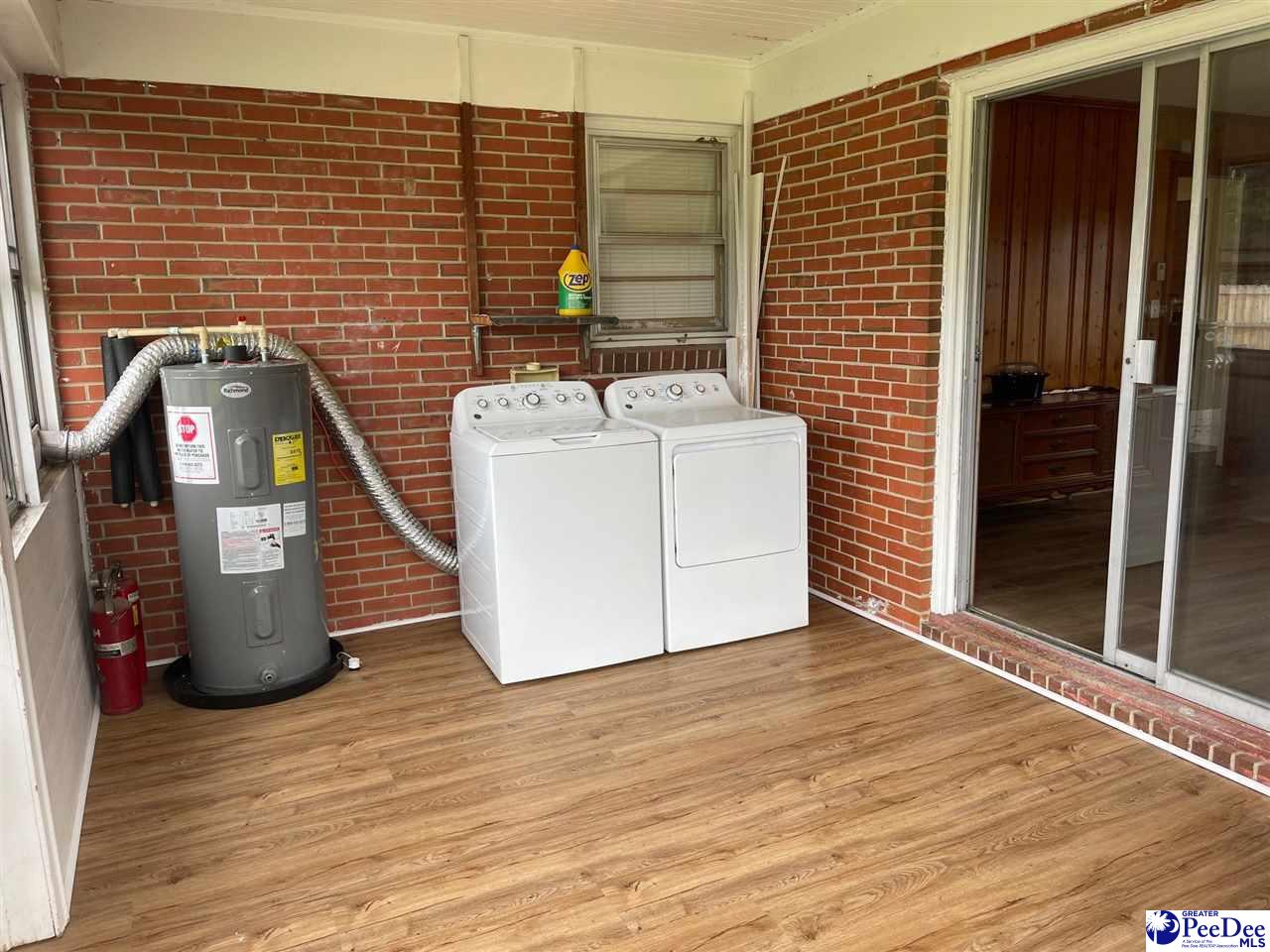 213 Willow Road