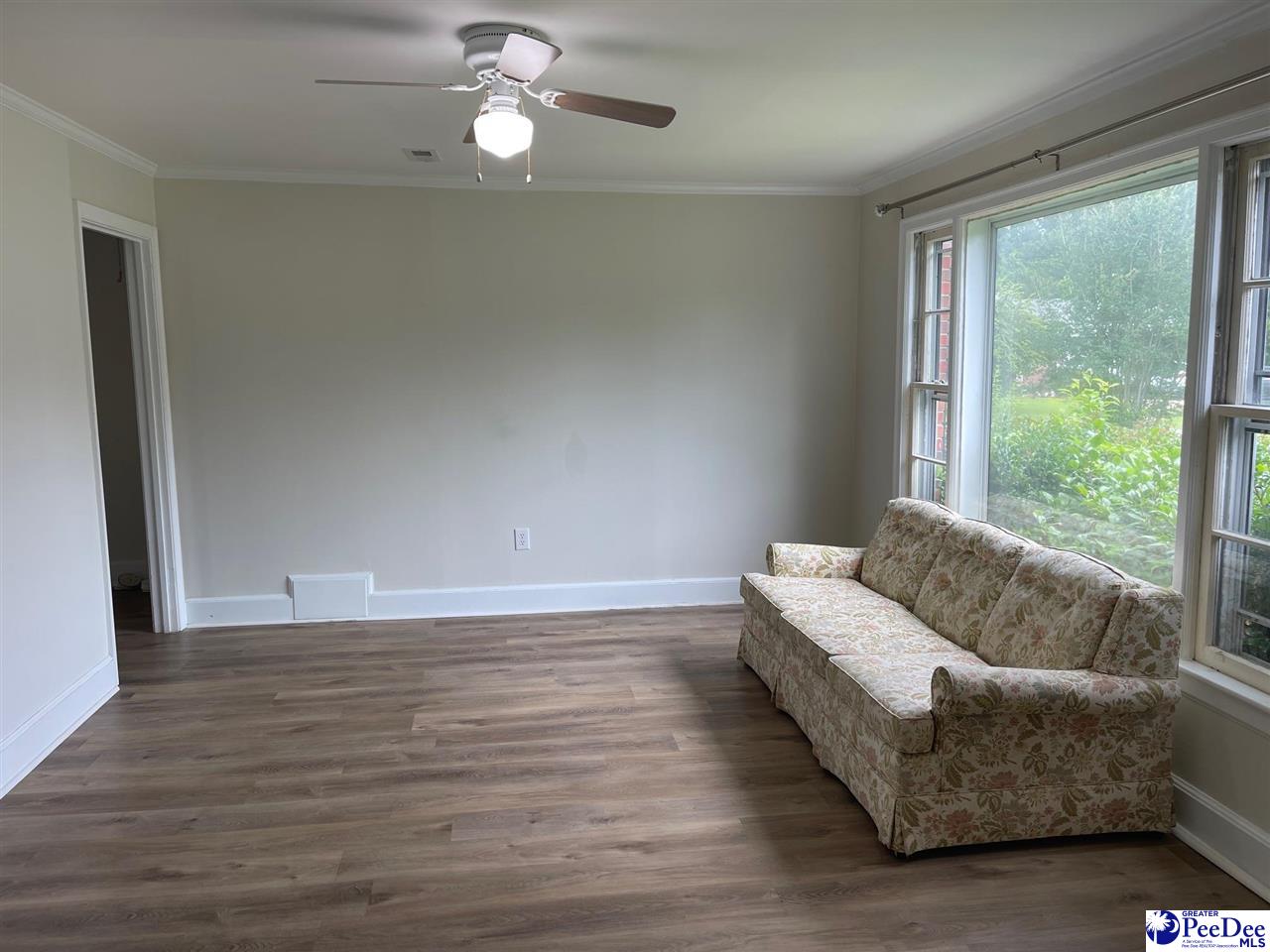 213 Willow Road