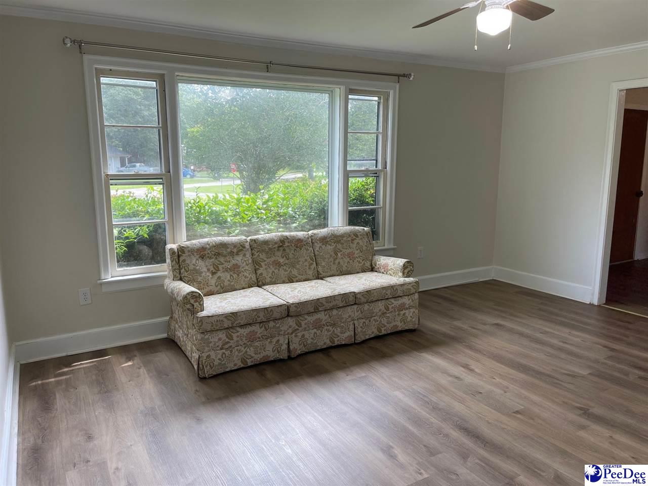 213 Willow Road