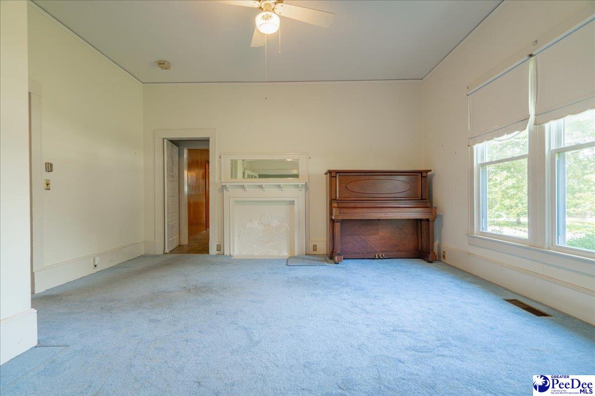 346 E Blvd.