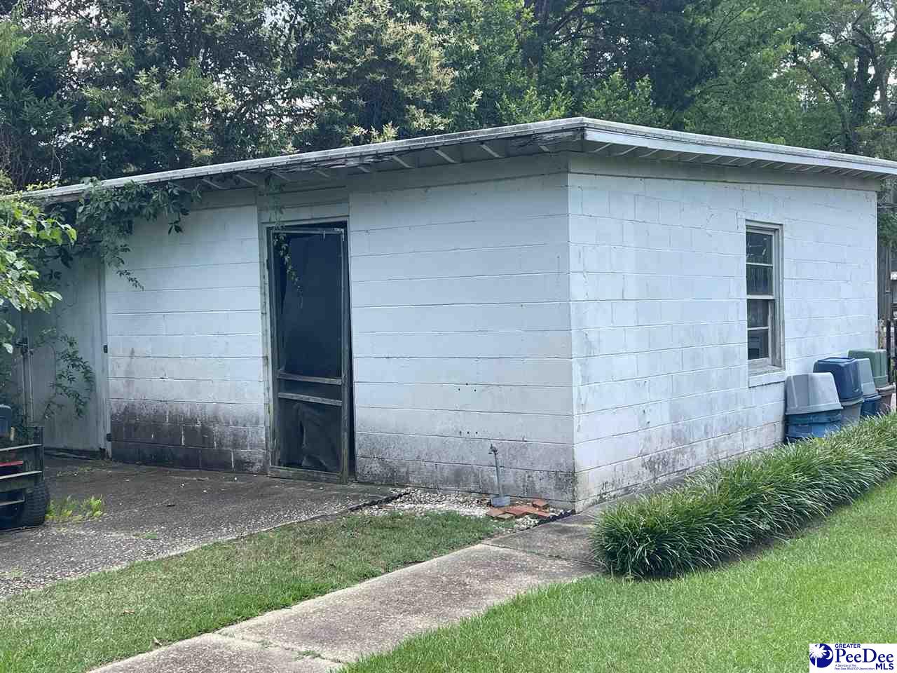 218 Huger Street