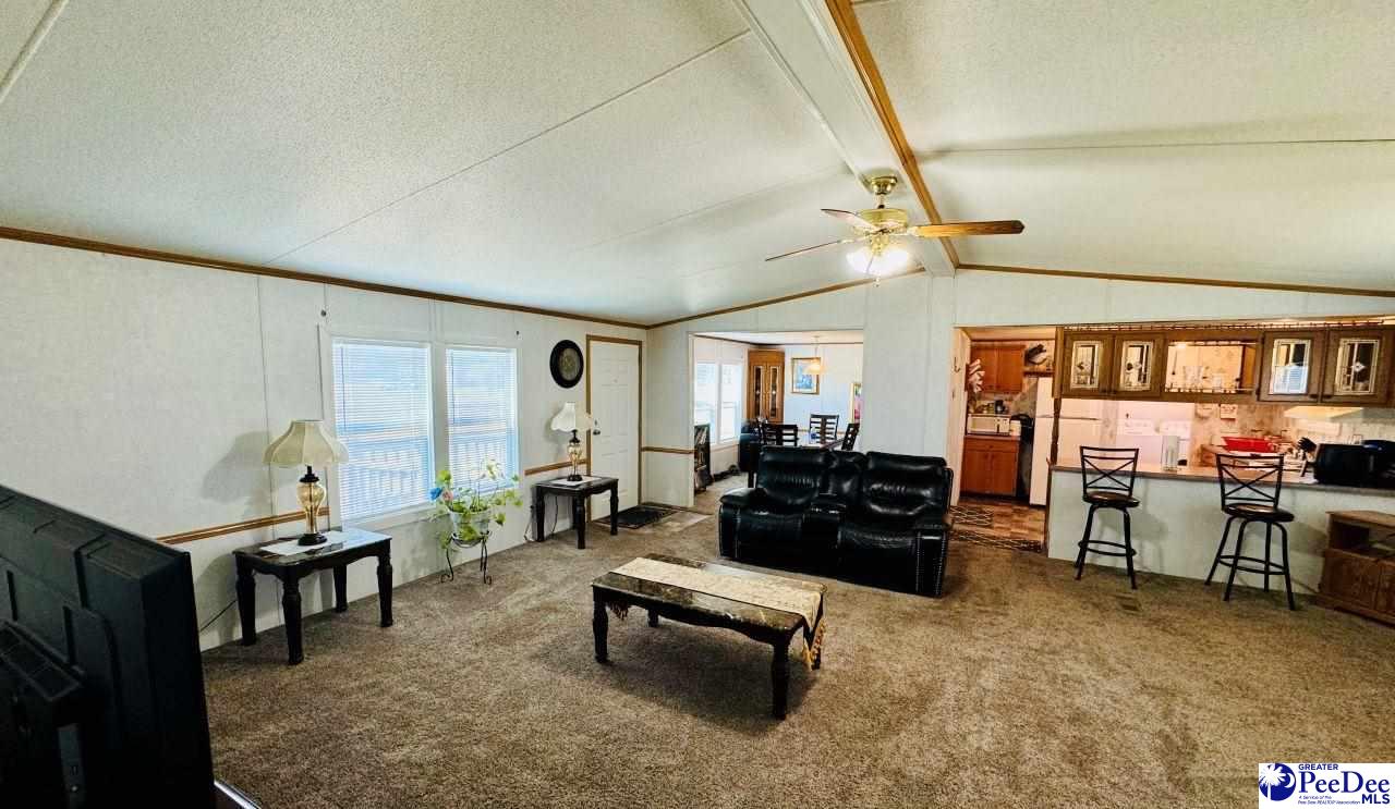 65 PE Lee Lane