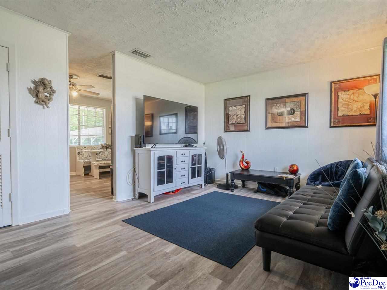 1035 Chesterfield Hwy
