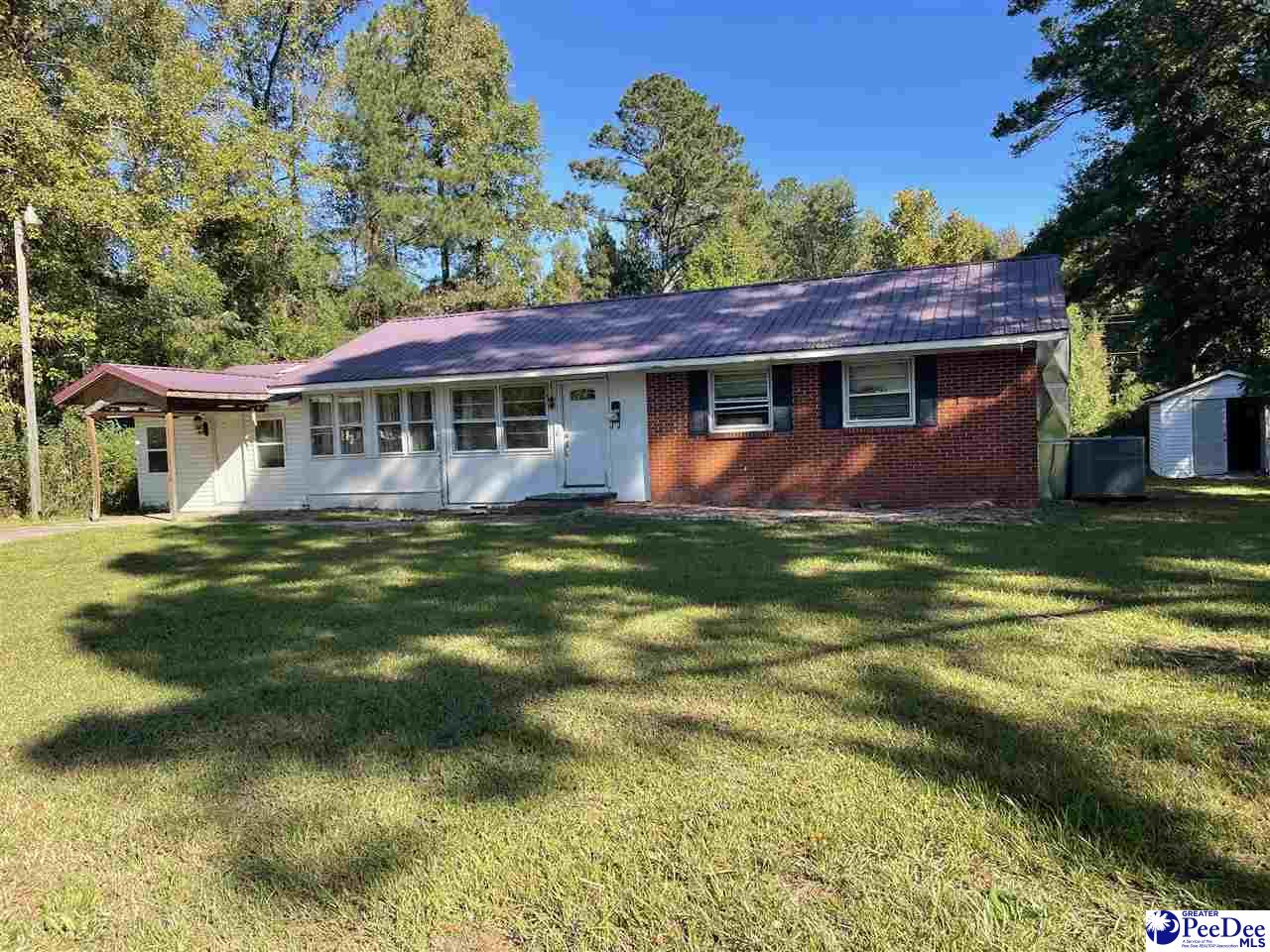 302 Dogwood Circle