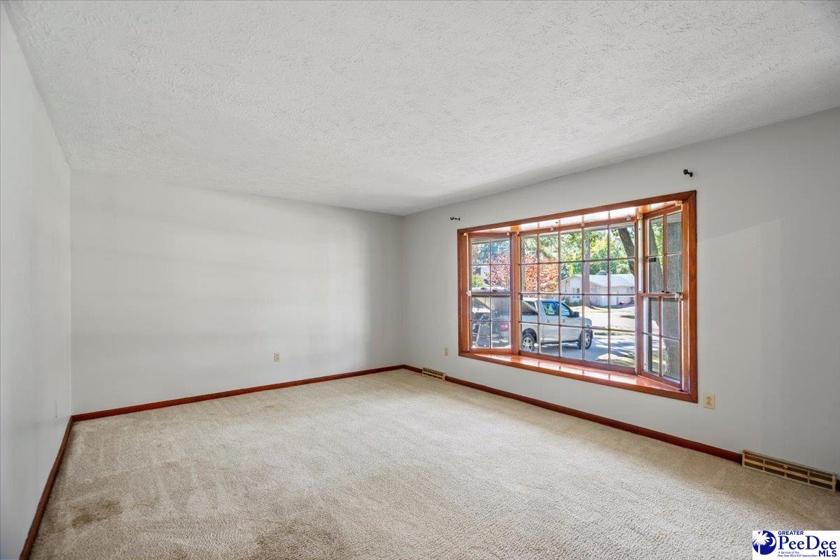 108 Virginia Ave