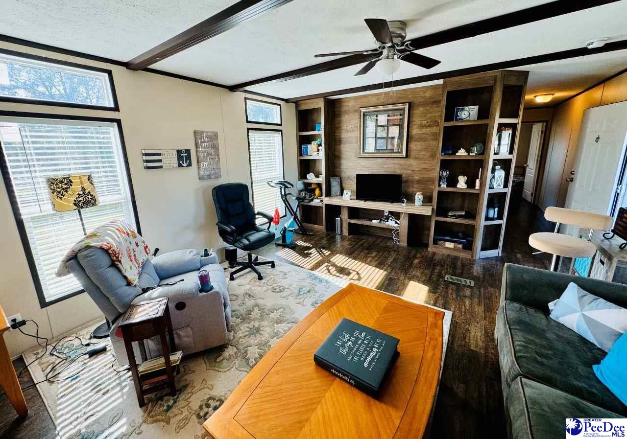 4137 Albert Lane