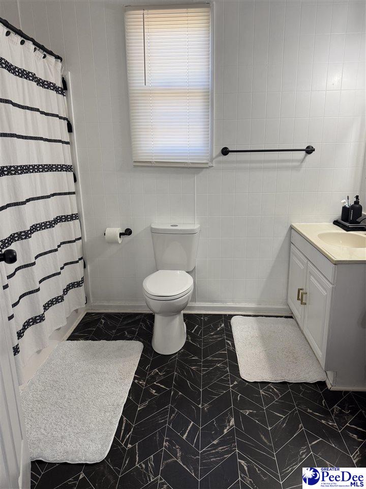 805 Breeden Heights